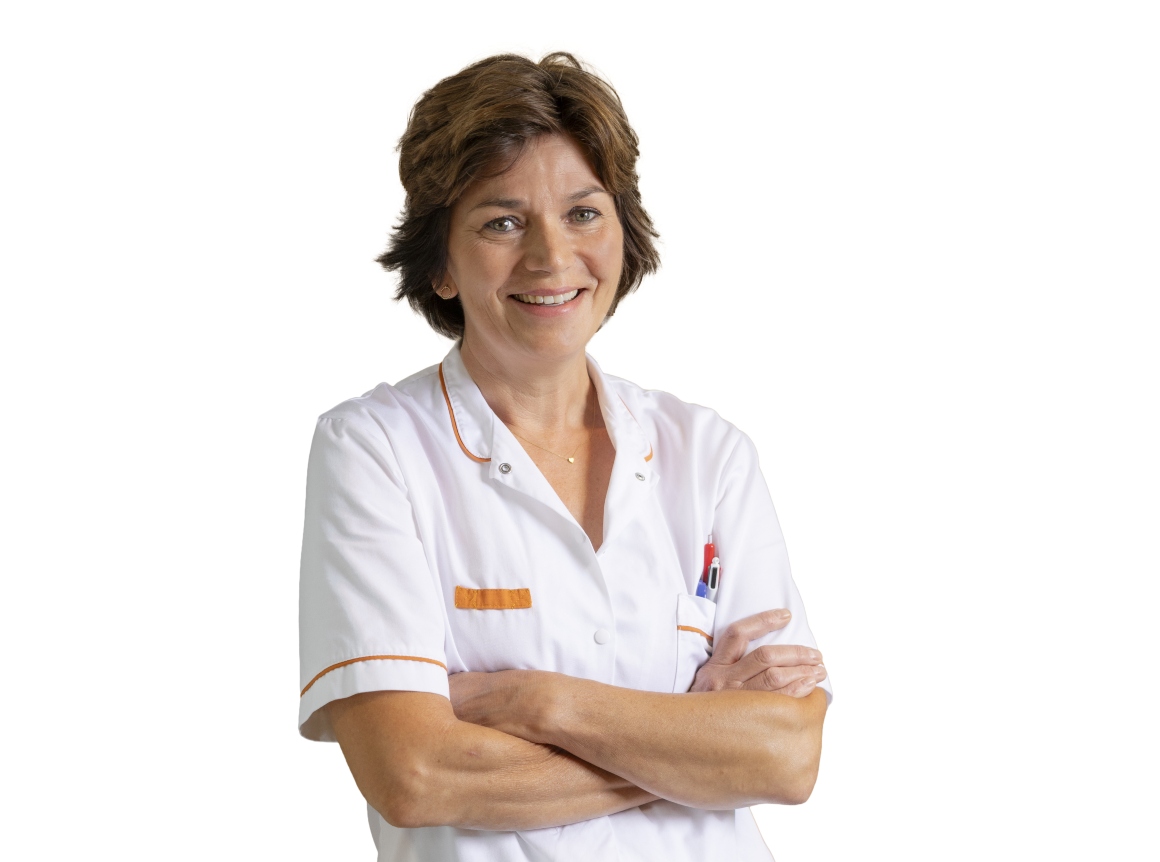 Caroline Mostart, nachtdienst