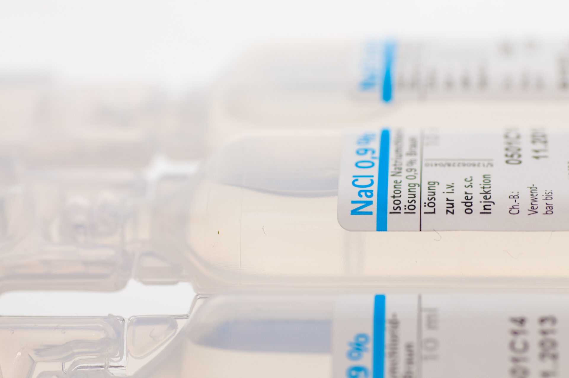 Ampullen met NaCl voor aanvullen bij vernevelen